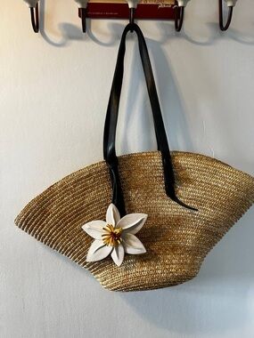 Straw Flower Tote Bag with Black  Straps